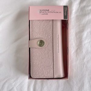 Stone Mountain Bonded Leather Wallet.
